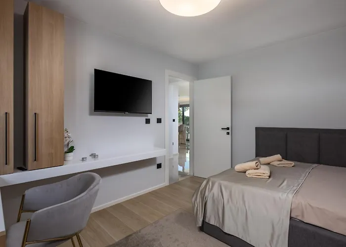 Aura 别墅 科斯特雷纳