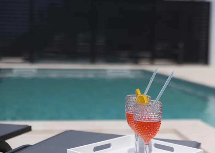 Вилла Aura Кострена