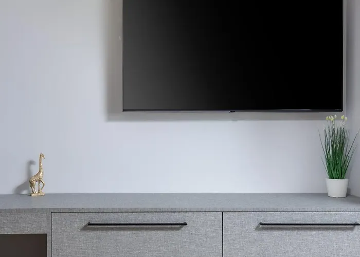 Aura Вилла Кострена